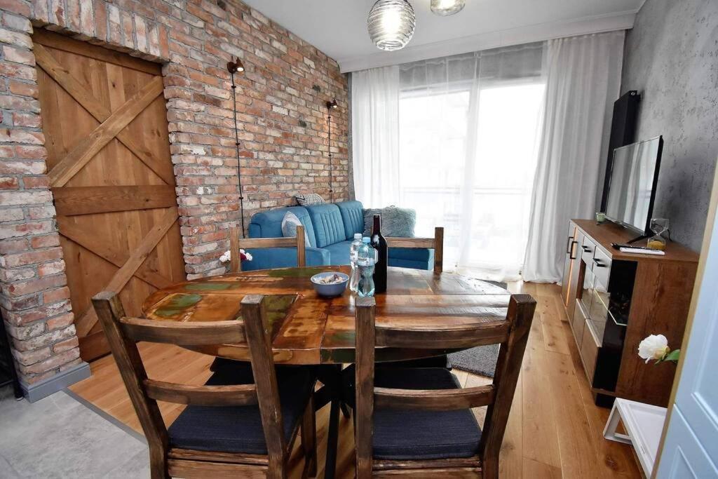 Apartament Blue Bastion Walowa 23C Z Klimatyzacja I Miejscem Parkingowym W Podziemnym Parkingu Gdansk Exterior photo